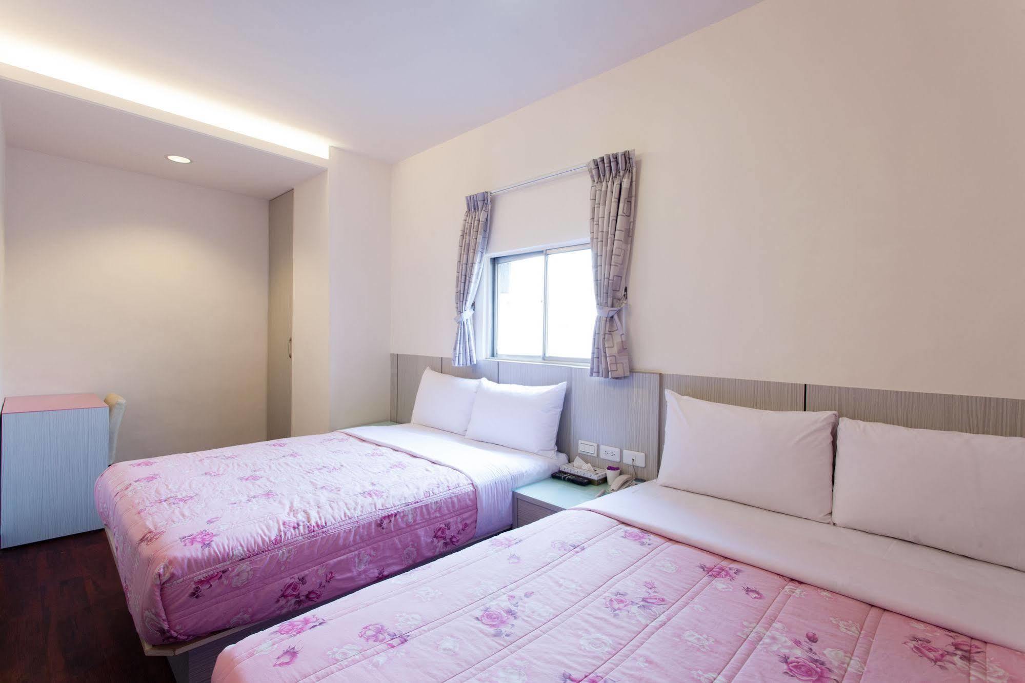 Ruei Gung Business Hotel Kaohsiung Dış mekan fotoğraf